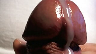 लज्जतदार स्तनांसह बिची आबनूस स्वीटी 69 शैलीत स्लोपी चॉकलेट डोंग उडवते. क्लासिक पॉर्न सेक्स क्लिपमध्ये ते हॉट सेक्स पहा!